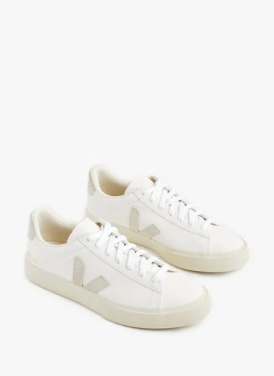 Veja Baskets Campo En Cuir In White