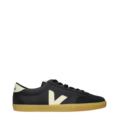 Veja Volley O.t Sneakers In Black Suede And Leather