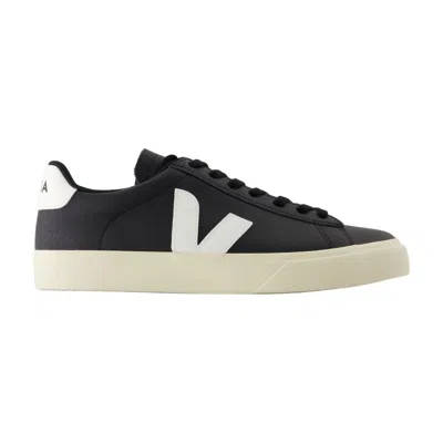 VEJA CAMPO SNEAKERS IN BLACK AND WHITE CHROMEFREE LEATHER