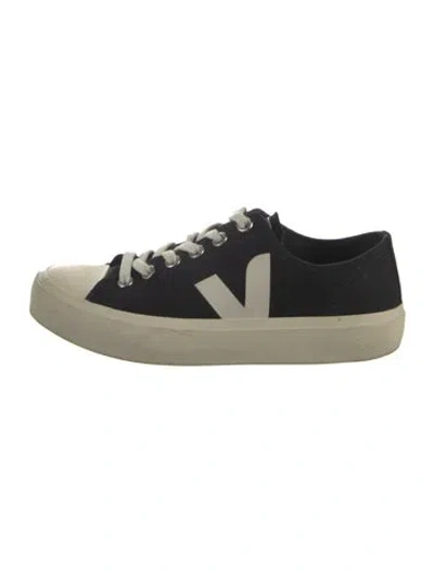 Pre-owned Veja Canvas Sneakers In Multi