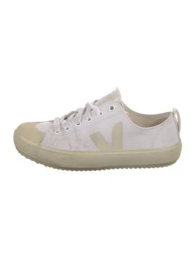 Pre-owned Veja Canvas Sneakers In Neutral