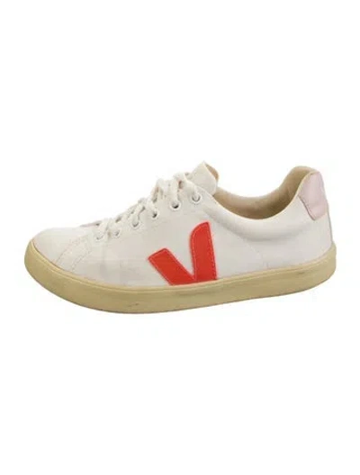 Pre-owned Veja Canvas Sneakers In White