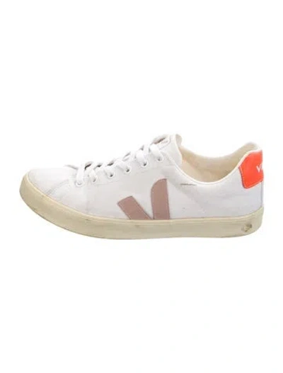 Pre-owned Veja Canvas Sneakers In White