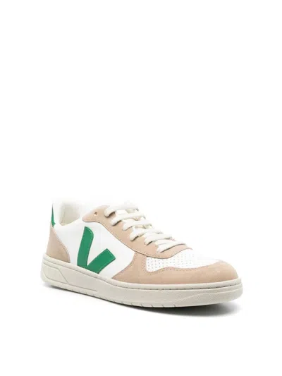 VEJA VEJA CHROMEFREE LEATHER SNEAKER