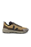 Veja Dekkan Alveomesh Low-top Sneakers In Tent  Black  & Ouro
