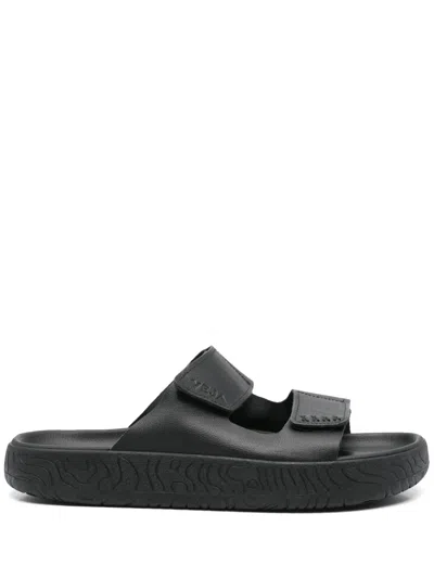 VEJA ETNA SANDALS