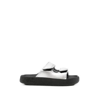 Veja Etna Touch-strap Flat Sandals In Silver