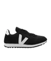 Veja Panelled Low-top Lace-up Sneakers In Black