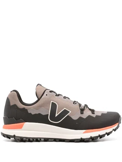 Veja Fitz Roy Panelled Hiking Sneakers In Multi