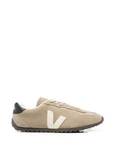 Veja Gt Logo-patch Lace-up Sneakers In Brown