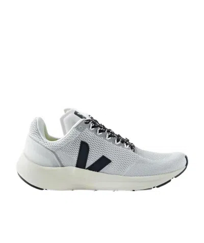 Veja Marlin V-knit Sneaker In Black