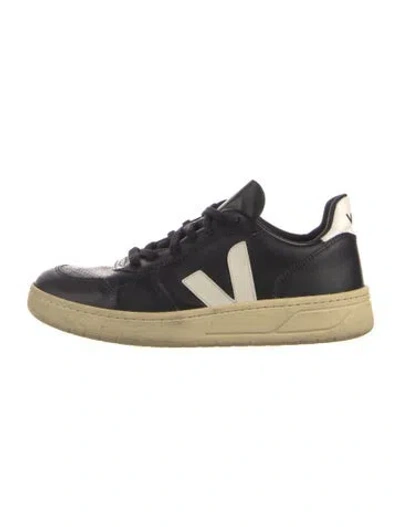 Pre-owned Veja Leather Colorblock Pattern Sneakers In Blue