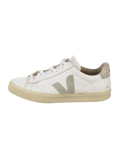 Pre-owned Veja Leather Graphic Print Sneakers In White