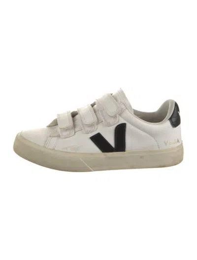 Pre-owned Veja Leather Leather Trim Embellishment Sneakers In White