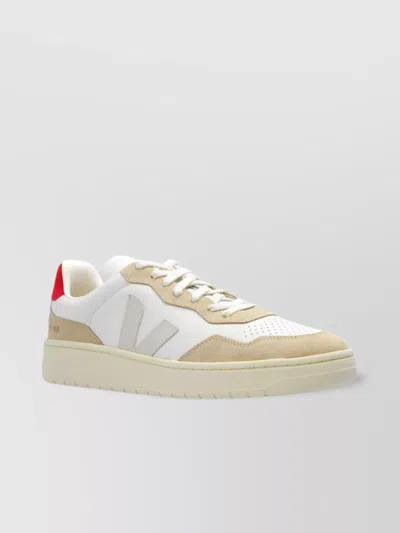VEJA LEATHER ROUND TOE SNEAKERS