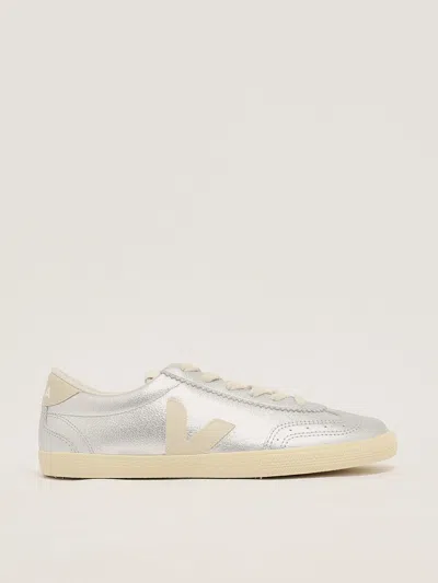 VEJA LEATHER SNEAKER