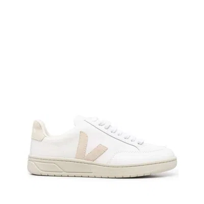 VEJA LEATHER SNEAKERS