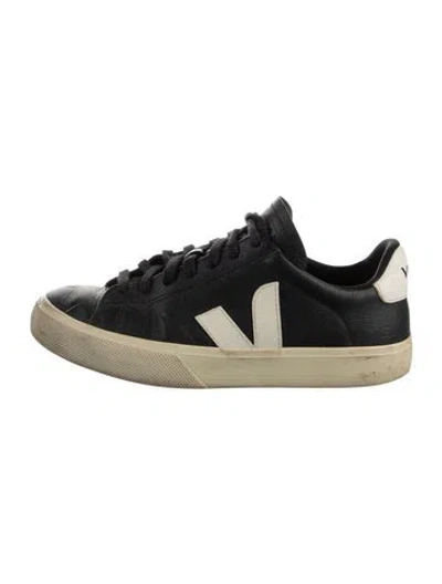 Pre-owned Veja Leather Sneakers In Black