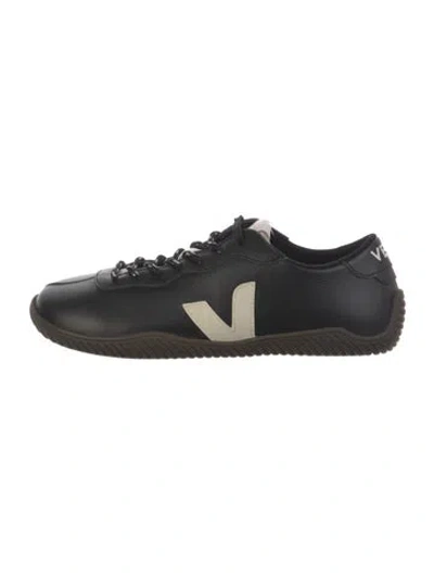 Pre-owned Veja Leather Sneakers In Black