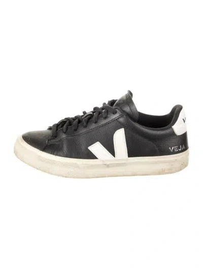 Pre-owned Veja Leather Sneakers In Black