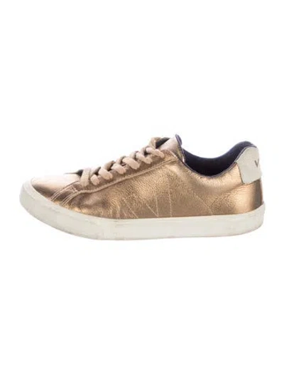 Pre-owned Veja Leather Sneakers In Gold