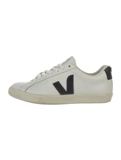 Pre-owned Veja Leather Sneakers In Neutral