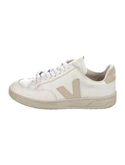 Pre-owned Veja Leather Sneakers In Neutral