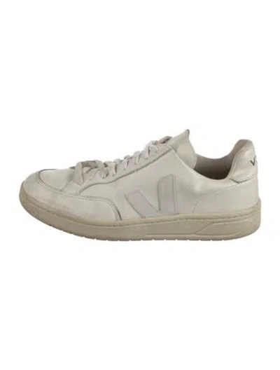 Pre-owned Veja Leather Sneakers In Neutral