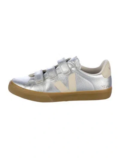 Pre-owned Veja Leather Sneakers In Silver