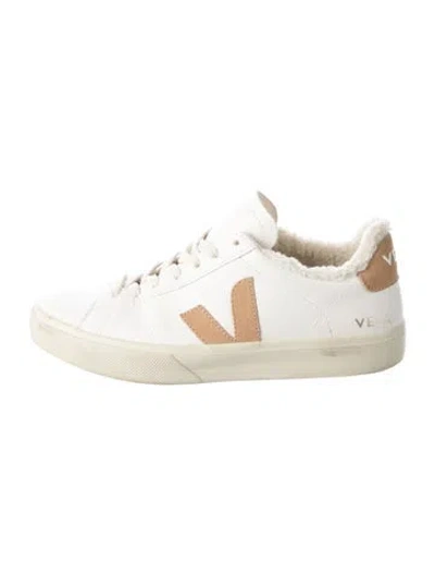 Pre-owned Veja Leather Sneakers In White