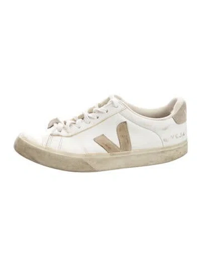 Pre-owned Veja Leather Sneakers In White