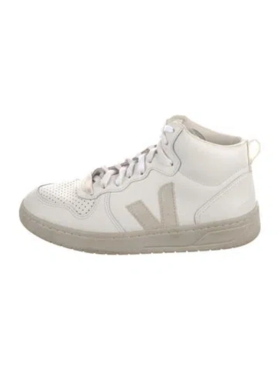 Pre-owned Veja Leather Sneakers In White