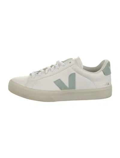 Pre-owned Veja Leather Sneakers In White