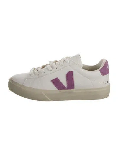 Pre-owned Veja Leather Sneakers In White