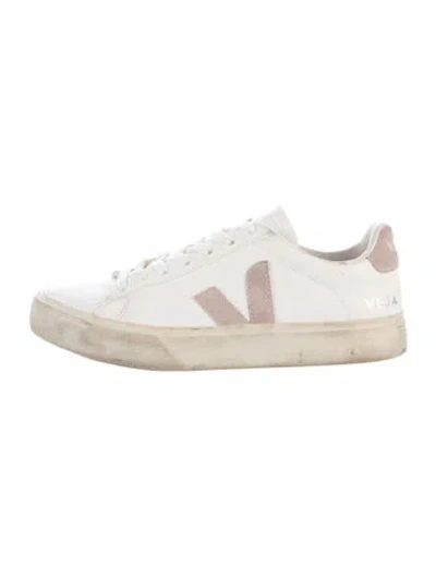 Pre-owned Veja Leather Sneakers In White