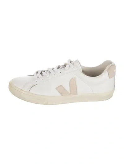 Pre-owned Veja Leather Sneakers In White