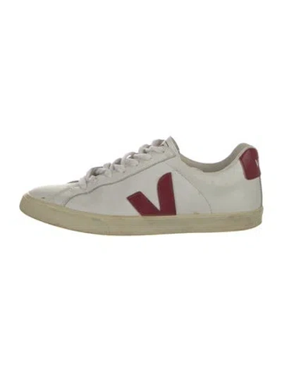 Pre-owned Veja Leather Sneakers In White