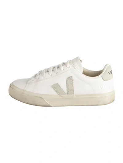 Pre-owned Veja Leather Sneakers In White
