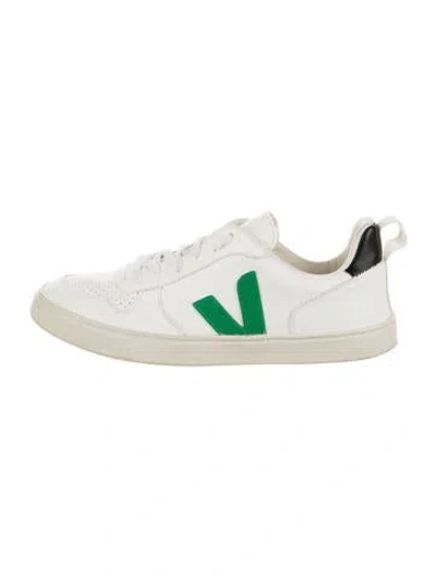 Pre-owned Veja Leather Sneakers In White