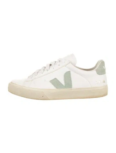 Pre-owned Veja Leather Sneakers In White