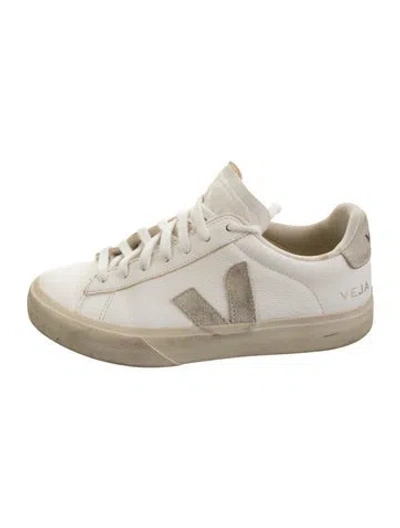 Pre-owned Veja Leather Sneakers In White