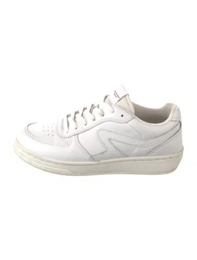 Pre-owned Veja Leather Sneakers In White