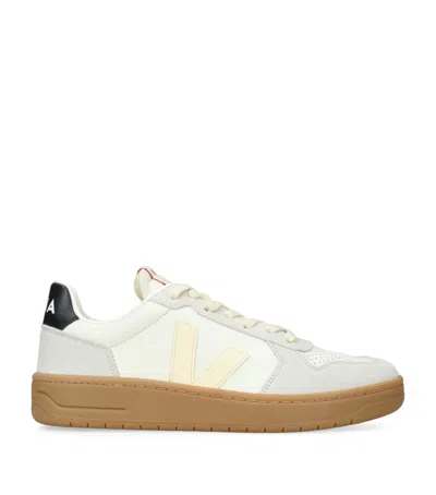 Veja V-82 Sneakers In Multi