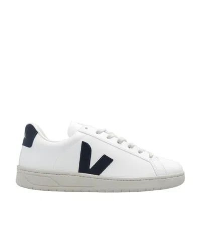 Veja Logo Low Upper Board Shoes In White
