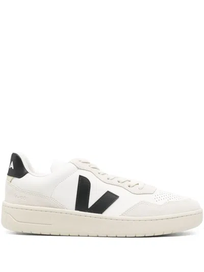 Veja Logo-patch Sneakers In White