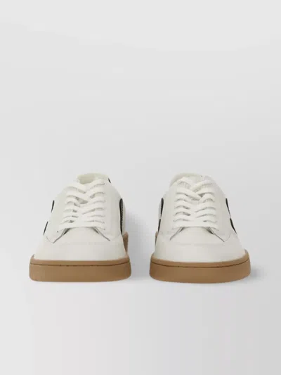 Veja Low-top Silhouette With Contrast Heel Tab In White