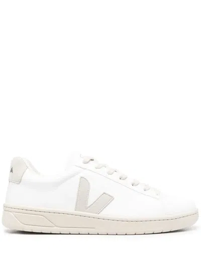 Veja Low-top Sneakers In Weiss