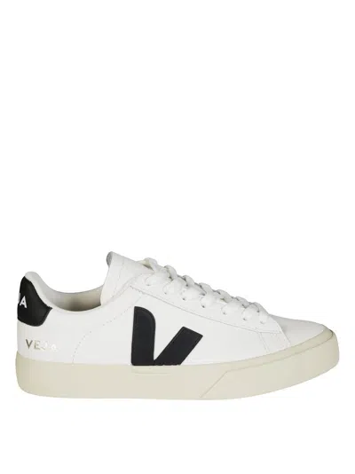 Veja Low-top Sneakers With Contrasting Logo In White