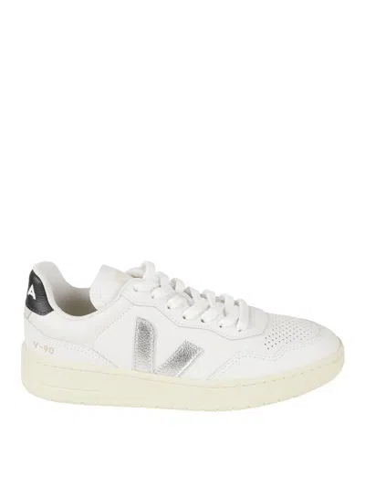 Veja Low-top Sneakers With Metallic Silver Logo In White
