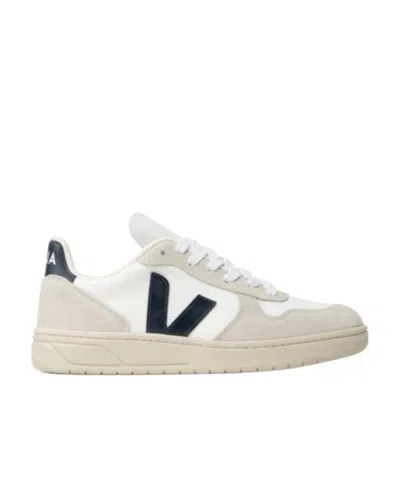 Veja V-10 Panelled Lace-up Sneakers In Multi